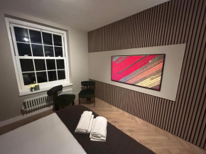 stylish bedroom ZONE 1
